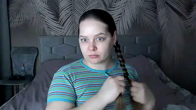 Snapshot of uliastar chatting on 6, 2, 2025 uliastar online show from 6, 2, 2025