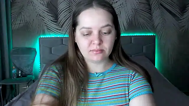 Snapshot of uliastar chatting on 13, 2, 2025 uliastar online show from 13, 2, 2025