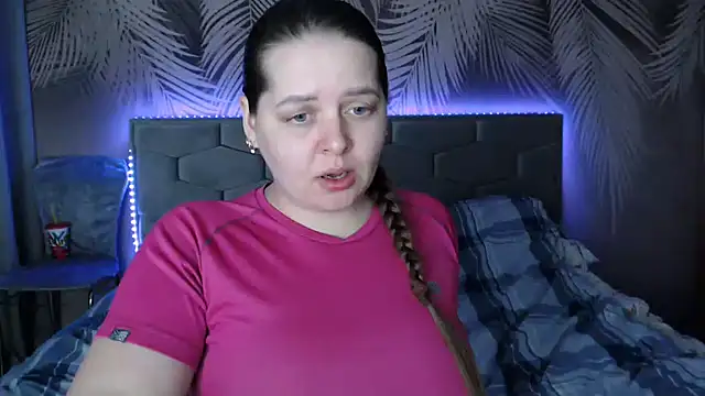 Snapshot of uliastar chatting on 25, 2, 2025 uliastar online show from 25, 2, 2025