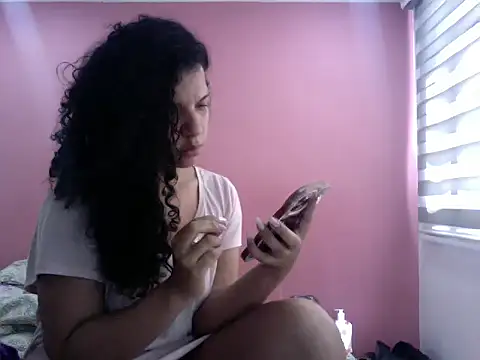 Snapshot of gatubelahot chatting on 14, 1, 2025 gatubelahot online show from 14, 1, 2025