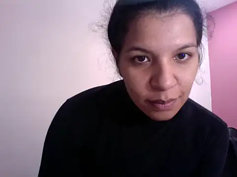 Snapshot of gatubelahot chatting on 24, 1, 2025 gatubelahot online show from 24, 1, 2025