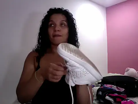 Snapshot of gatubelahot chatting on 1, 2, 2025 gatubelahot online show from 1, 2, 2025