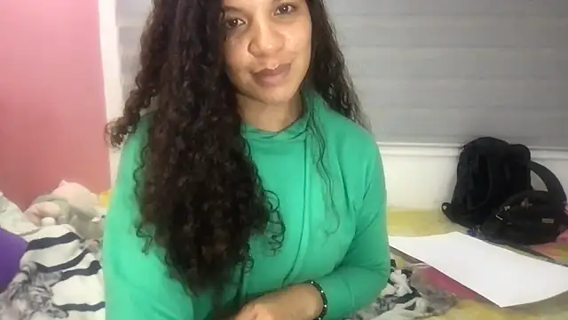 Snapshot of gatubelahot chatting on 15, 9, 2025 gatubelahot online show from 15, 9, 2025