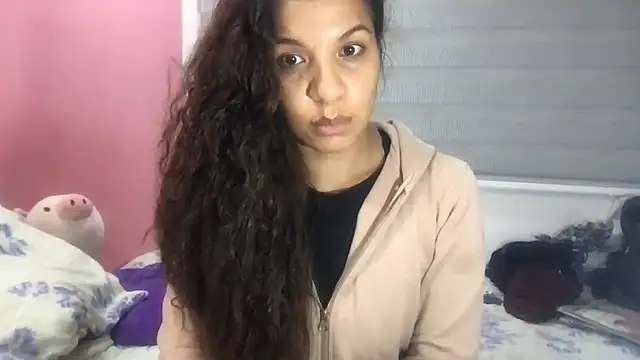 Snapshot of gatubelahot chatting on 2, 10, 2025 gatubelahot online show from 2, 10, 2025