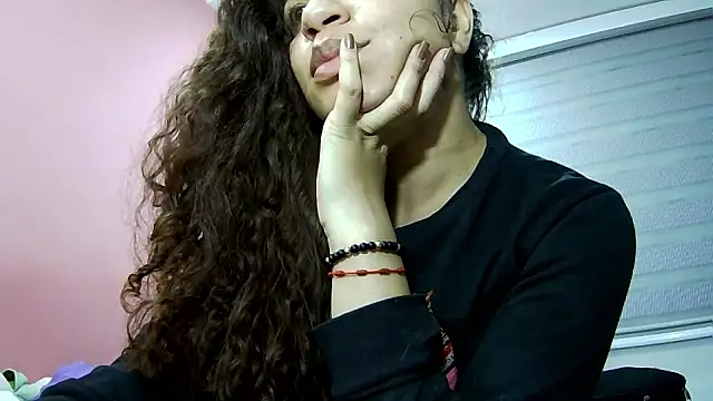 Snapshot of gatubelahot chatting on 28, 10, 2025 gatubelahot online show from 28, 10, 2025