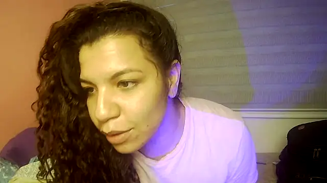 gatubelahot online show from 21, 4, 2026