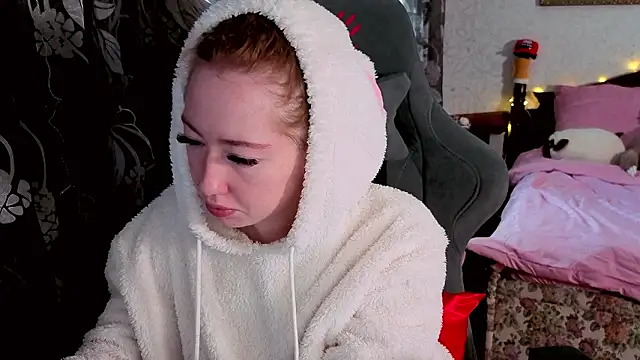 TinaBrook online show from 12, 2, 2026