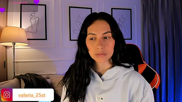 valeriia25  online show from 12, 3, 2025