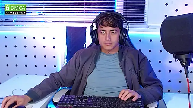 Darko0717 online show from 12, 10, 2025