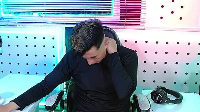 Darko0717 online show from 1, 12, 2025