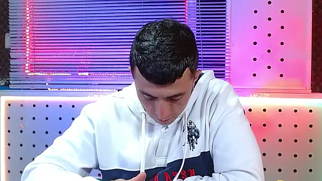 Darko0717 online show from 28, 2, 2026