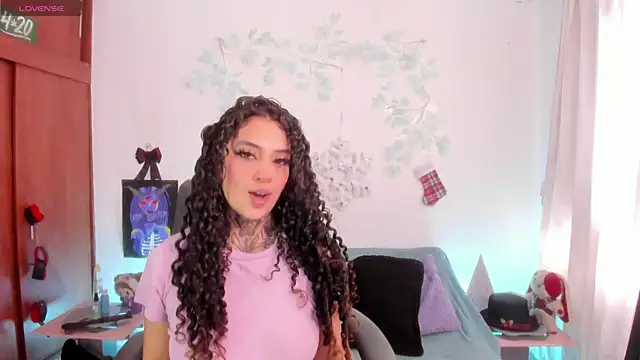 Cata green online show from 14, 12, 2025