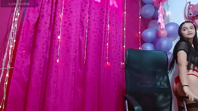 monica little23 online show from 2, 3, 2025