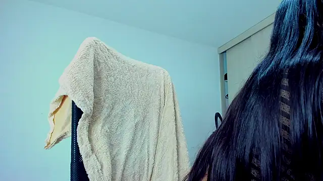 Snapshot of monica_little23 chatting on 3, 7, 2026 monica little23 online show from 3, 7, 2026