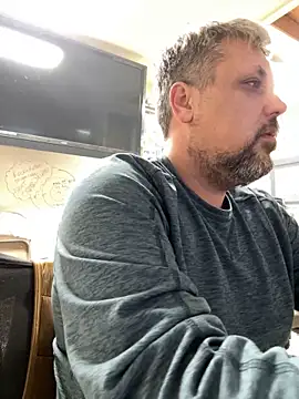 tank32s online show from 4, 1, 2025