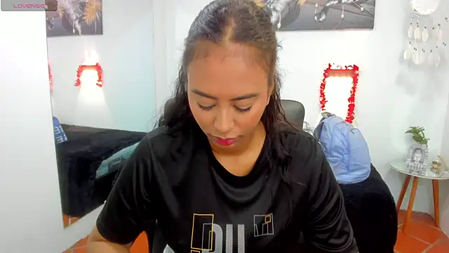 tracycum online show from 25, 2, 2025