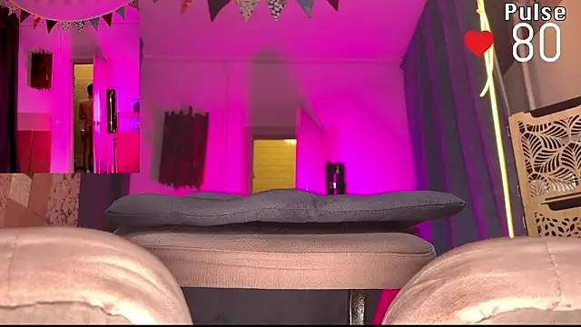 Farmer James online show from 22, 3, 2026