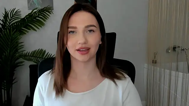 GracefulLook online show from 4, 3, 2025