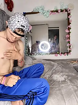 Snapshot of Juam22 chatting on 28, 10, 2025 Juam22 online show from 28, 10, 2025