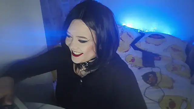 wickedxqueen online show from 22, 9, 2025