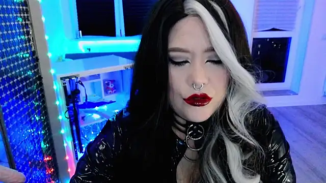 Snapshot of wickedxqueen chatting on 22, 3, 2026 wickedxqueen online show from 22, 3, 2026