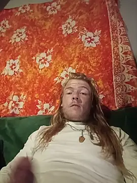 Snapshot of Salted_Playday chatting on 31, 10, 2025 Salted Playday online show from 31, 10, 2025