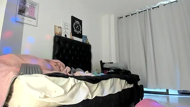 JohanyLatino online show from 13, 1, 2025