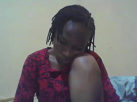 Smillie prety online show from 2, 11, 2025