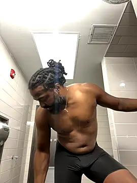 Snapshot of mikejones7661 chatting on 20, 10, 2025 mikejones7661 online show from 20, 10, 2025