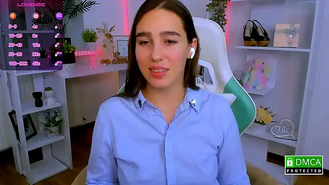  Eliizabeth  online show from 30, 11, 2025