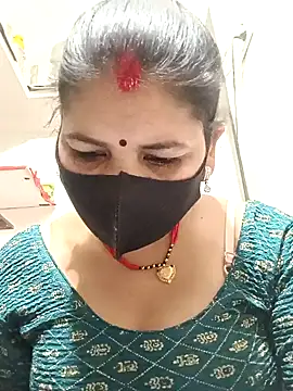 Snapshot of Riyaa-Devi chatting on 13, 2, 2025 Riyaa-Devi online show from 13, 2, 2025