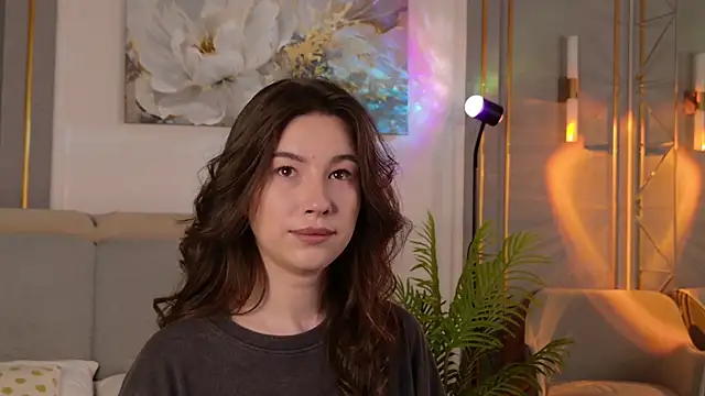 Marie Diaze online show from 13, 7, 2026