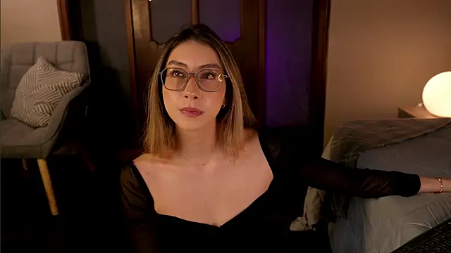 lua ferch   online show from 1, 11, 2025