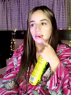 Natalia Suarez online show from 7, 1, 2025