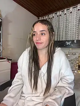 Natalia Suarez online show from 13, 3, 2025