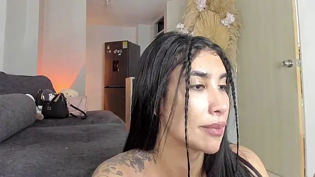 Snapshot of GarciaMilu chatting on 3, 5, 2026 GarciaMilu online show from 3, 5, 2026