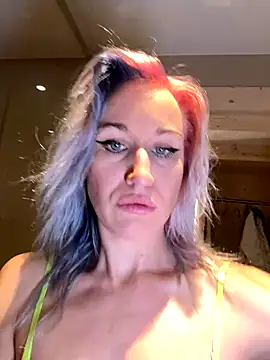 Dina-Light online show from 4, 12, 2024