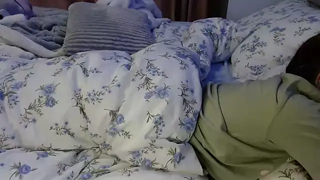 Viktoriiya bald online show from 4, 3, 2025