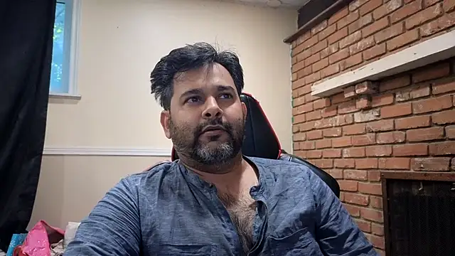 Snapshot of Sakhtlaundaz chatting on 29, 7, 2026 Sakhtlaundaz online show from 29, 7, 2026
