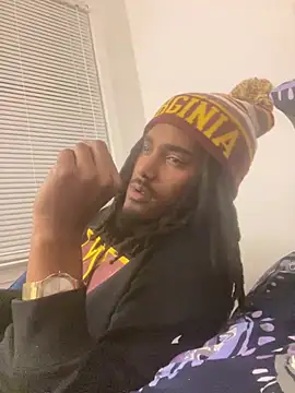 Snapshot of BD2LONG chatting on 4, 1, 2025 BD2LONG online show from 4, 1, 2025