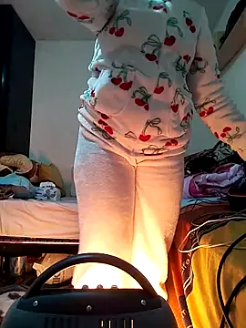 lolo890 online show from 7, 2, 2026