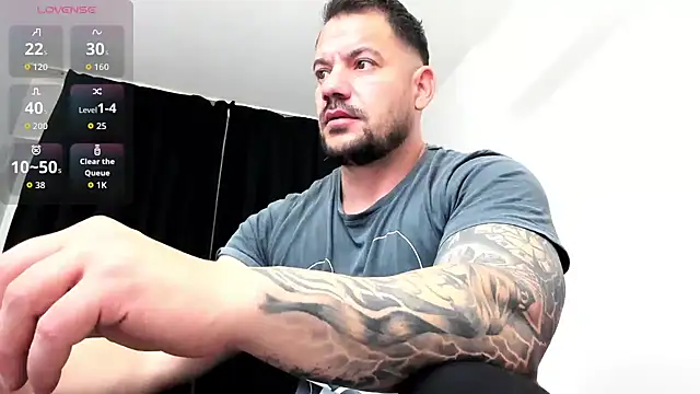 musclemonster31 online show from 29, 11, 2025