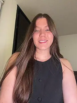 Snapshot of AmelieLaurent_ chatting on 11, 1, 2026 AmelieLaurent online show from 11, 1, 2026