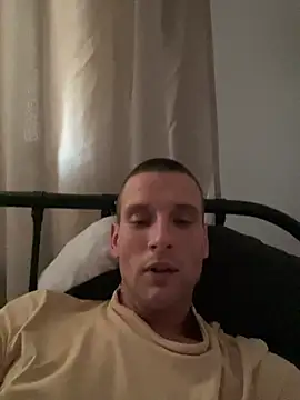Snapshot of ETHAN_MOORE chatting on 12, 7, 2026 ETHAN MOORE online show from 12, 7, 2026