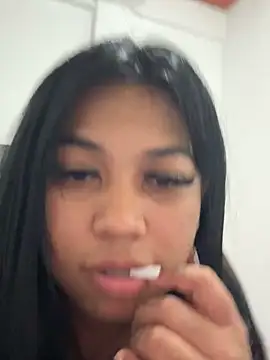 Emily restrepo online show from 11, 9, 2025