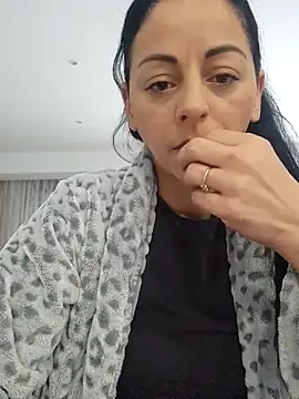 Snapshot of bruneta_sexy23 chatting on 1, 3, 2026 bruneta sexy23 online show from 1, 3, 2026