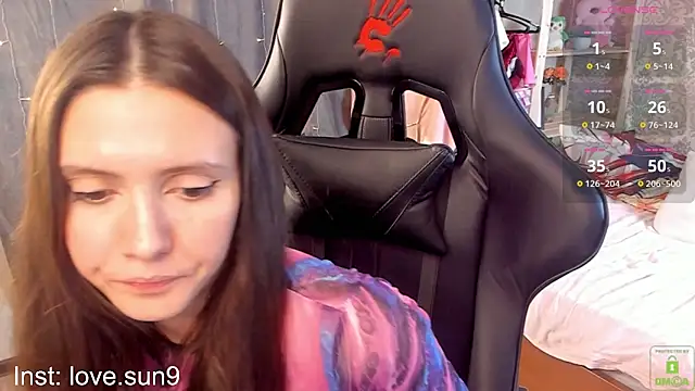 Michel Momsen online show from 5, 2, 2025