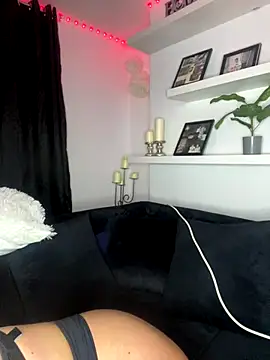 Snapshot of MissyLeeX chatting on 7, 12, 2024 MissyLeeX online show from 7, 12, 2024