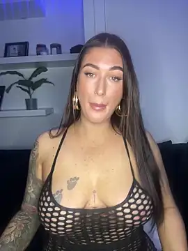 Snapshot of MissyLeeX chatting on 13, 12, 2024 MissyLeeX online show from 13, 12, 2024