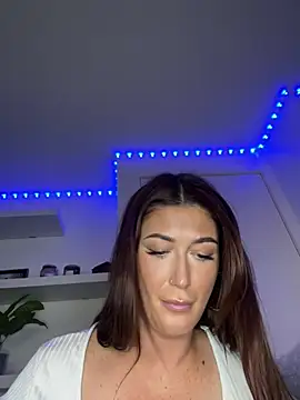 Snapshot of MissyLeeX chatting on 21, 3, 2025 MissyLeeX online show from 21, 3, 2025